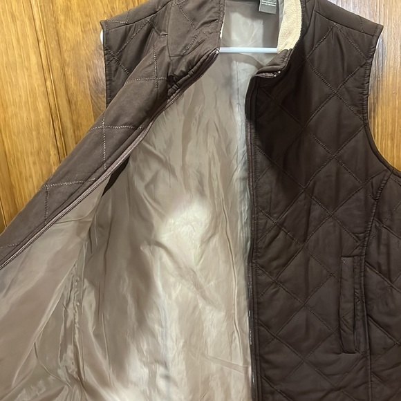 Light weight brown vest 1X - Picture 8 of 11